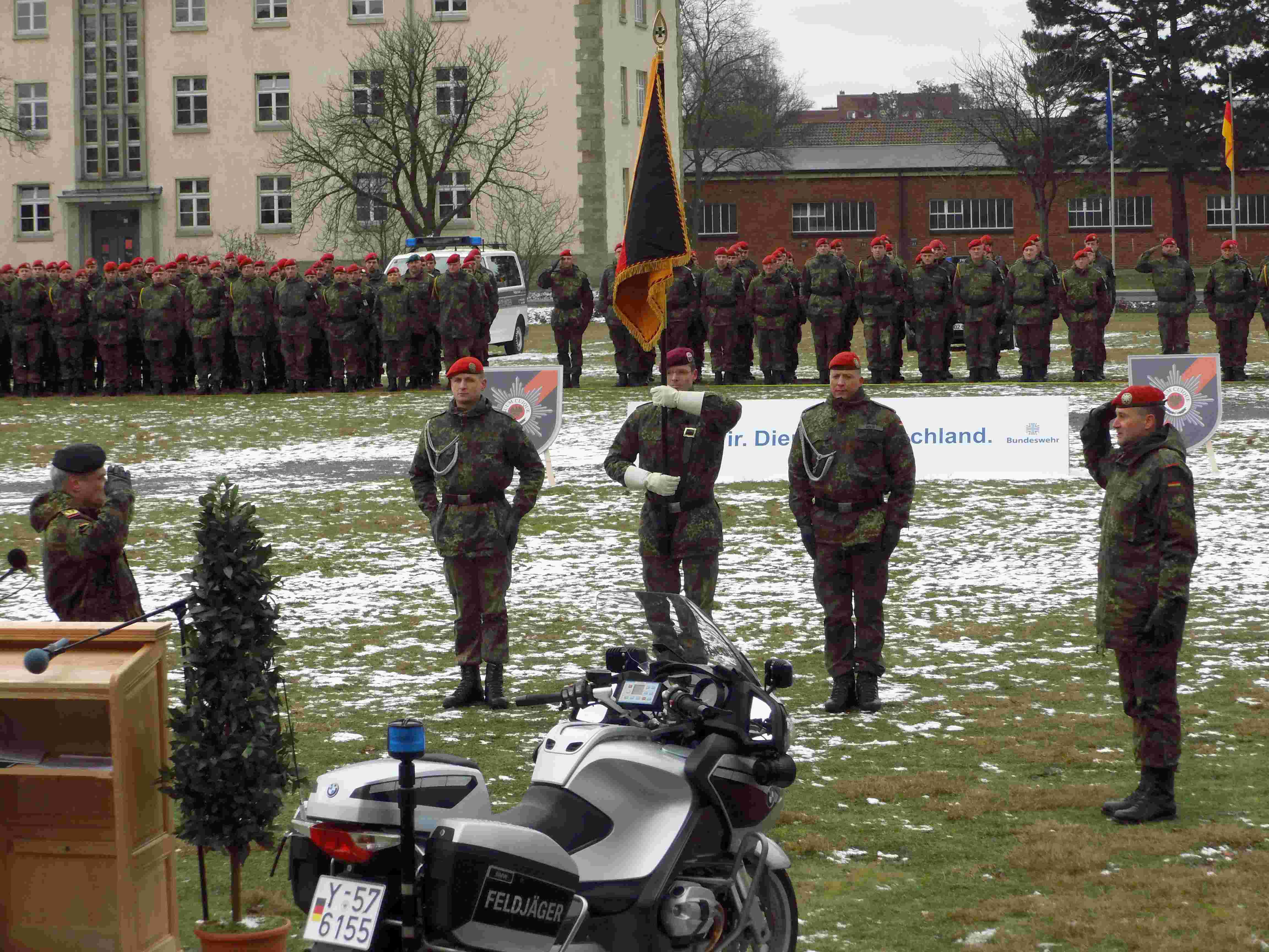 Indienststellung des FJgKdo in der Scharnhorst-Kaserne, Hannover